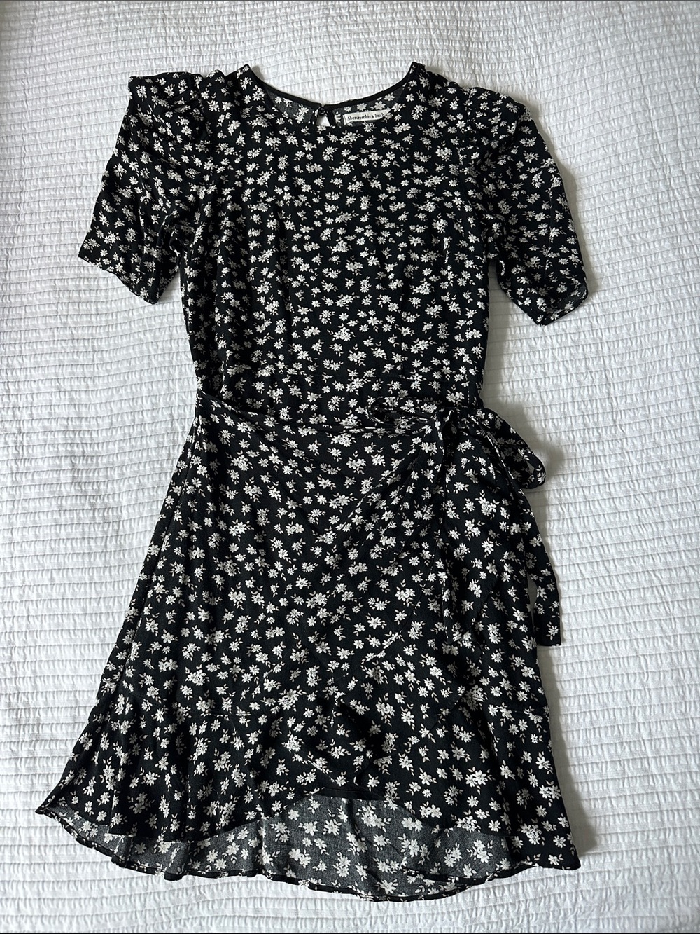 Abercrombie Black Floral Wrap Dress with White Daisy Motif